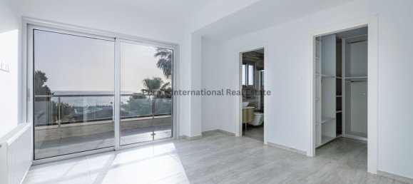 5 bedrooms Villa in Kissonerga, Cyprus No. 5183 8