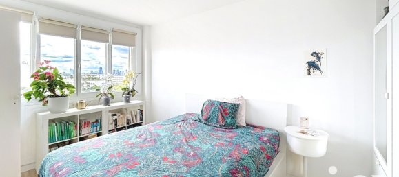 3 bedrooms Apartment in Saint-Cloud, France No. 318276 13