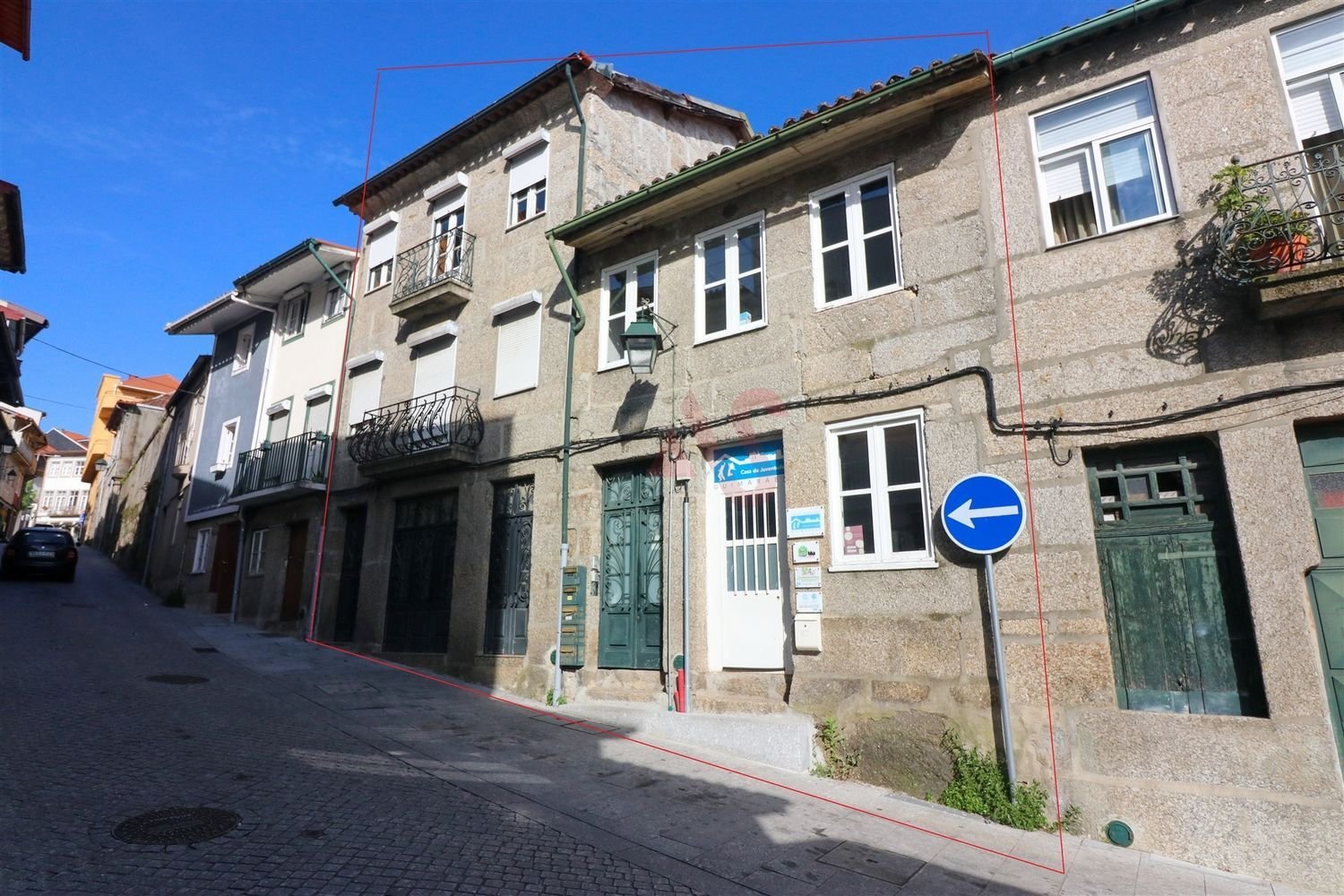 Gebäude in Guimaraes, Portugal 496m², Nr. 94860
