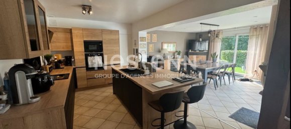 5 Schlafzimmer Haus in Saint-Sulpice-de-Pommeray, France, Nr. 241453 3