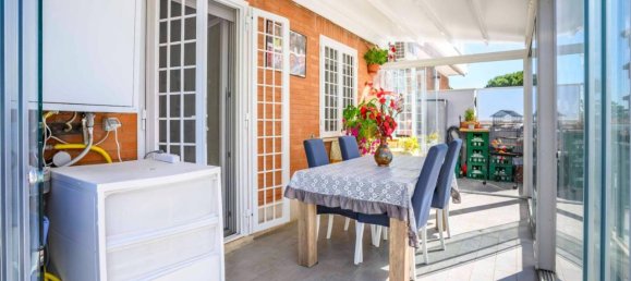 2-salle Appartement à Rome, Italy No. 23112 20