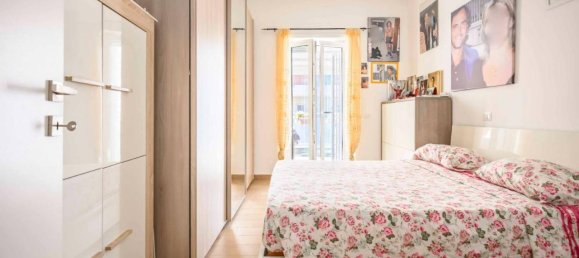 2-salle Appartement à Rome, Italy No. 23112 14