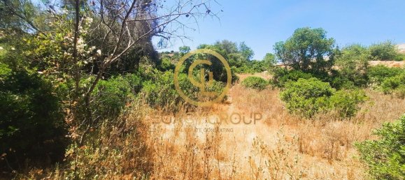 909m² Land in Loule, Portugal No. 15896 10
