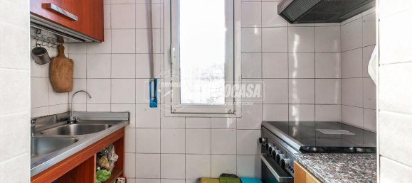 Квартира с 3 комнатами в Милан, Италия № 246451 2