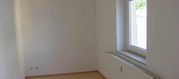 4 rooms Apartment in Plauen, Germany No. 17392 17