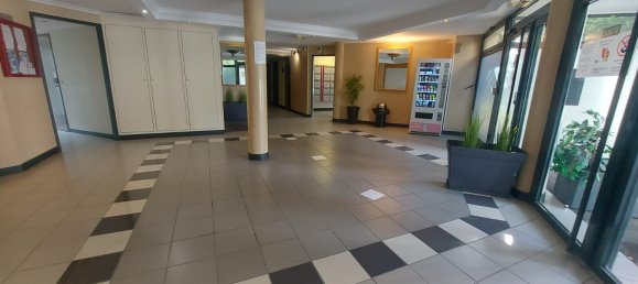 1 bedroom Apartment in Cergy, France No. 161866 9