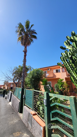 Вилла с 8 комнатами в Ачи Катена, Италия № 251330