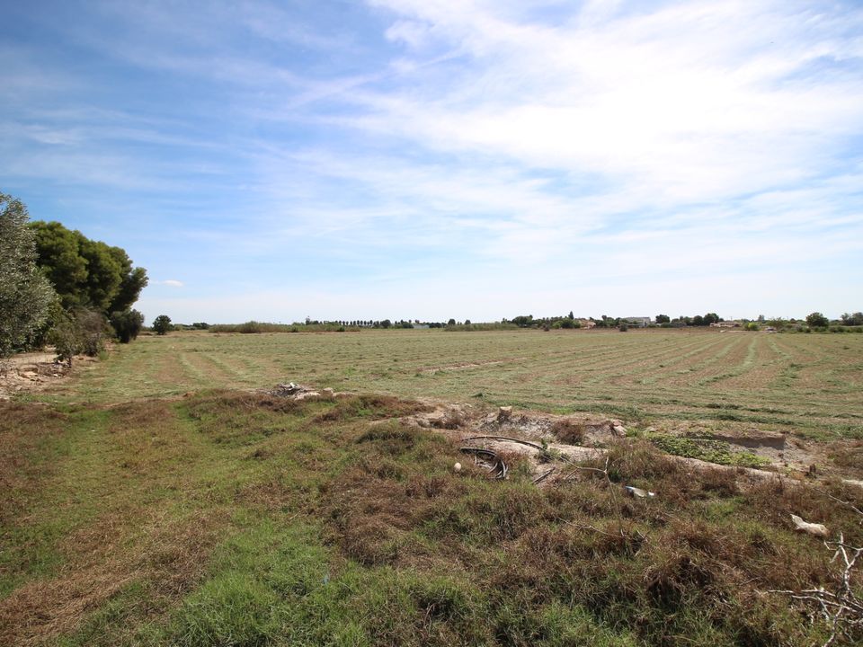  قطعة أرض في Dolores, Spain رقم 258864