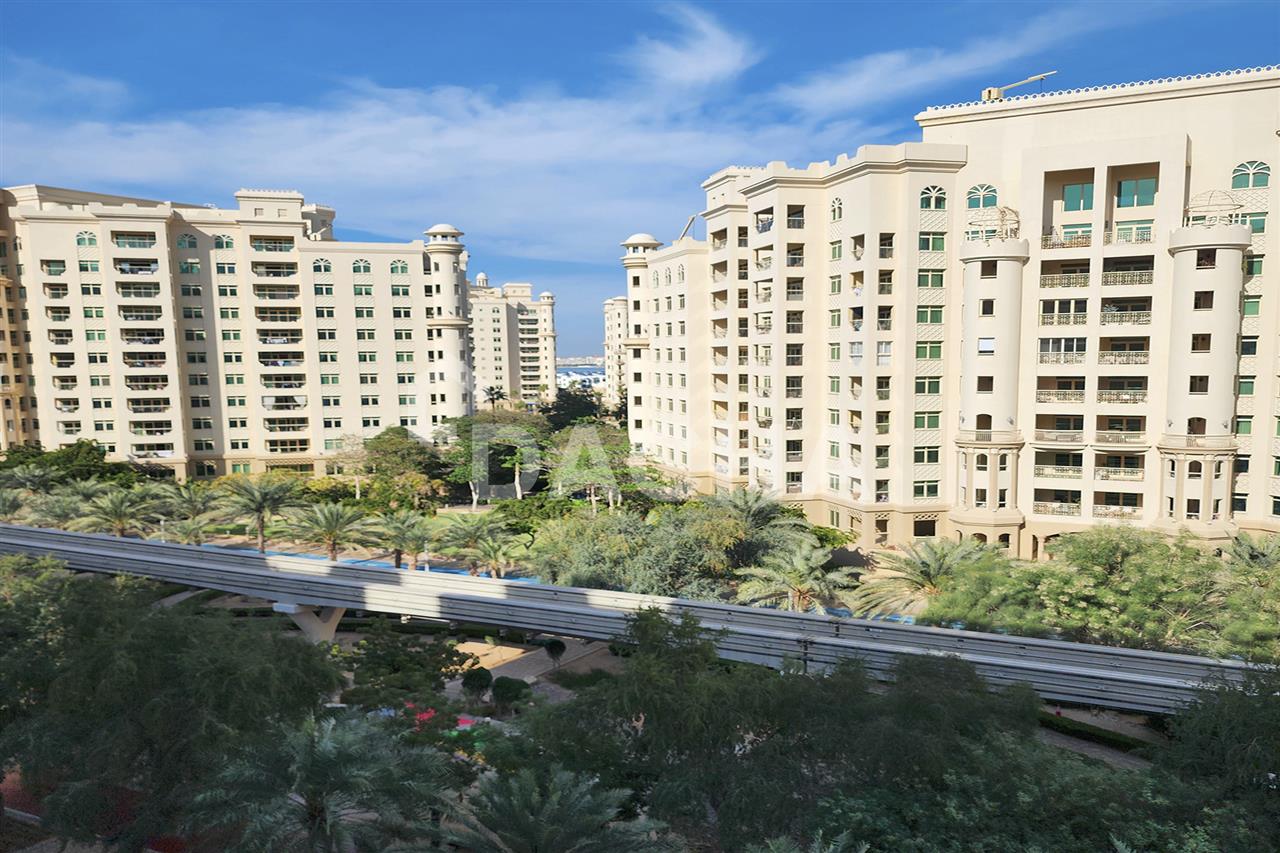 2 bedrooms Apartment in Palm Jumeirah, UAE No. 27291