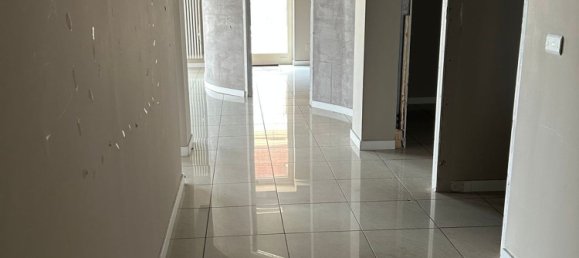 234m² Commercial property in Asti, Italy No. 274138 13