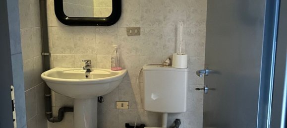 234m² Commercial property in Asti, Italy No. 274138 19