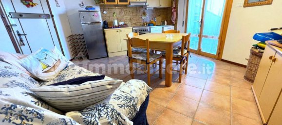 2 bedrooms Apartment in Comacchio, Italy No. 373879 4