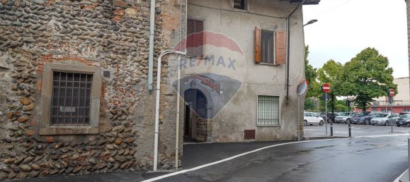 4 Schlafzimmer Haus in Bonate Sotto, Italy, Nr. 360476 25