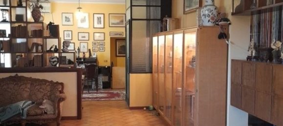 6 rooms Villa in Montechiarugolo, Italy No. 305915 3