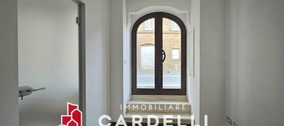 Propiedad comercial de 2 habitaciónes en Porto San Giorgio, Italy No. 214424 10