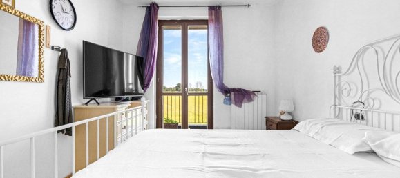 2 Schlafzimmer Wohnung in Zerbolò, Italy, Nr. 380002 9
