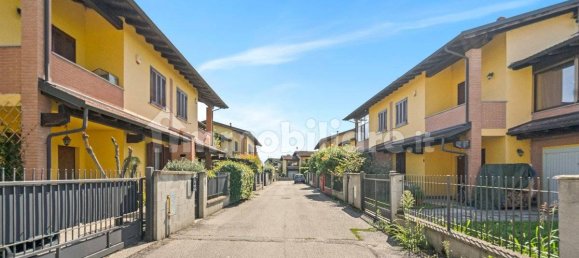 2 Schlafzimmer Wohnung in Zerbolò, Italy, Nr. 380002 6