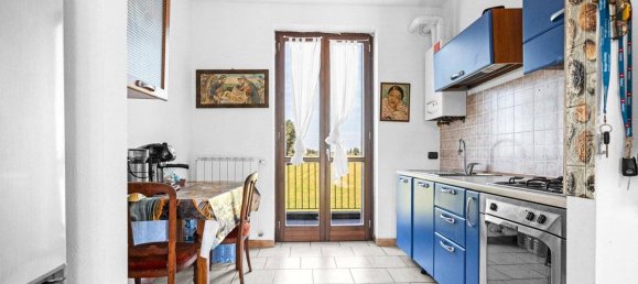 2 Schlafzimmer Wohnung in Zerbolò, Italy, Nr. 380002 10