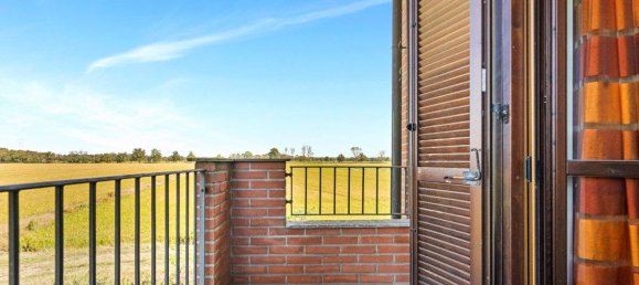 2 Schlafzimmer Wohnung in Zerbolò, Italy, Nr. 380002 7