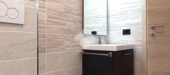 3 Schlafzimmer Wohnung in Ferrara, Italy, Nr. 348828 34