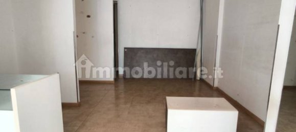 1-salle Propriété commerciale à Scafati, Italy No. 309259 3