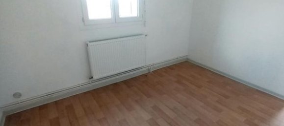 3 bedrooms House in Montdidier, France No. 283705 6