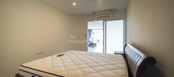 Apartamento com 1 quarto em condomínio em Bang Lamung, Thailand N.º 8547 2
