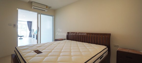 Apartamento com 1 quarto em condomínio em Bang Lamung, Thailand N.º 8547 8