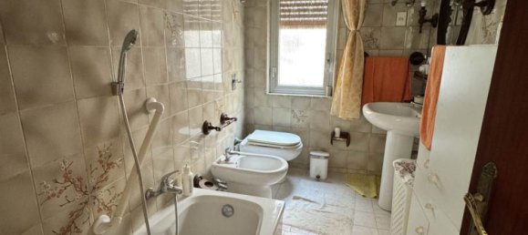 6-salle Appartement à Erice, Italy No. 142153 6