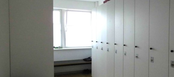 149m² Office in Pinneberg, Germany No. 30342 14