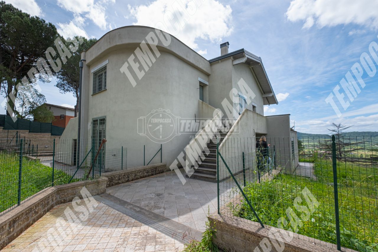 Studio in Campagnano di Roma, Italy No. 136698