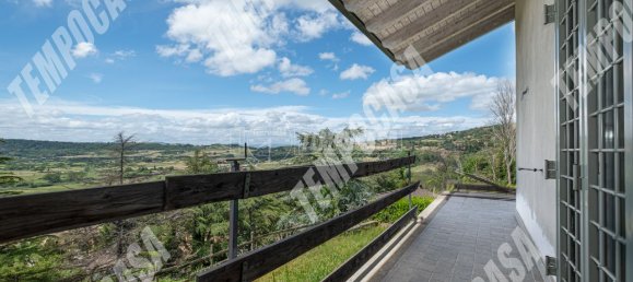 Studio in Campagnano di Roma, Italy No. 136698 4