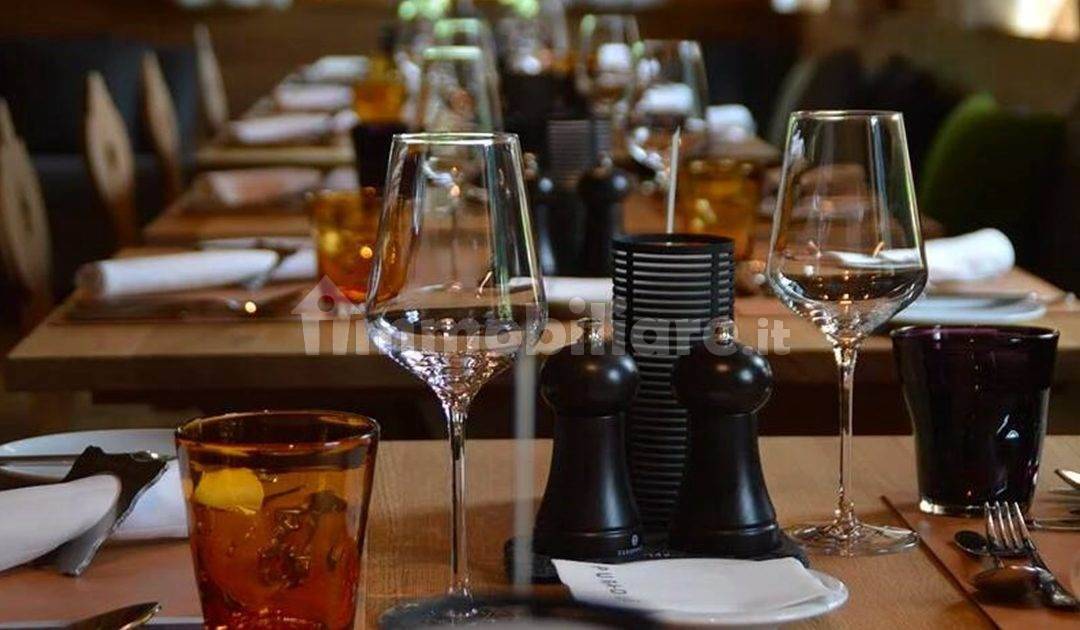 3غرفة عقار تجاري في Biella, Italy رقم 158525