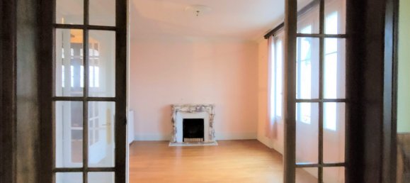 Casa T3 em La Chatre, France N.º 75337 8