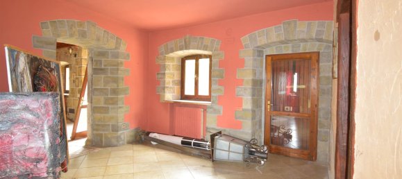 30 rooms House in Montefiorino, Italy No. 206922 28