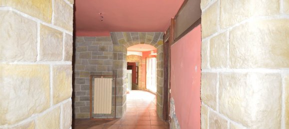 30 rooms House in Montefiorino, Italy No. 206922 33