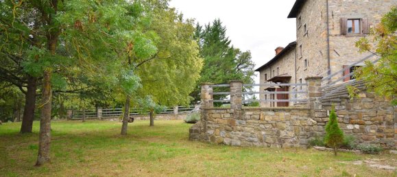 30 rooms House in Montefiorino, Italy No. 206922 10