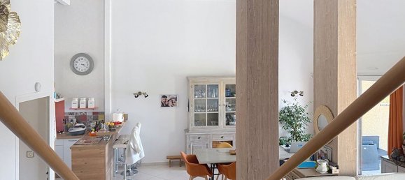 3 bedrooms House in Amberieu-en-Bugey, France No. 270527 3