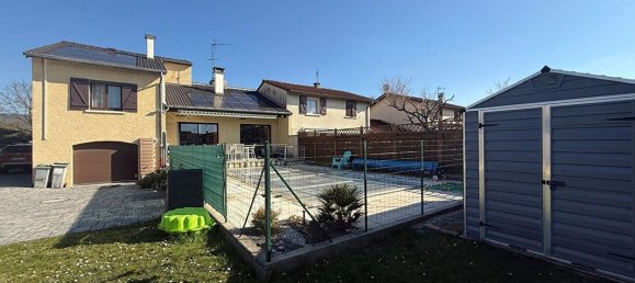 3 bedrooms House in Amberieu-en-Bugey, France No. 270527 8