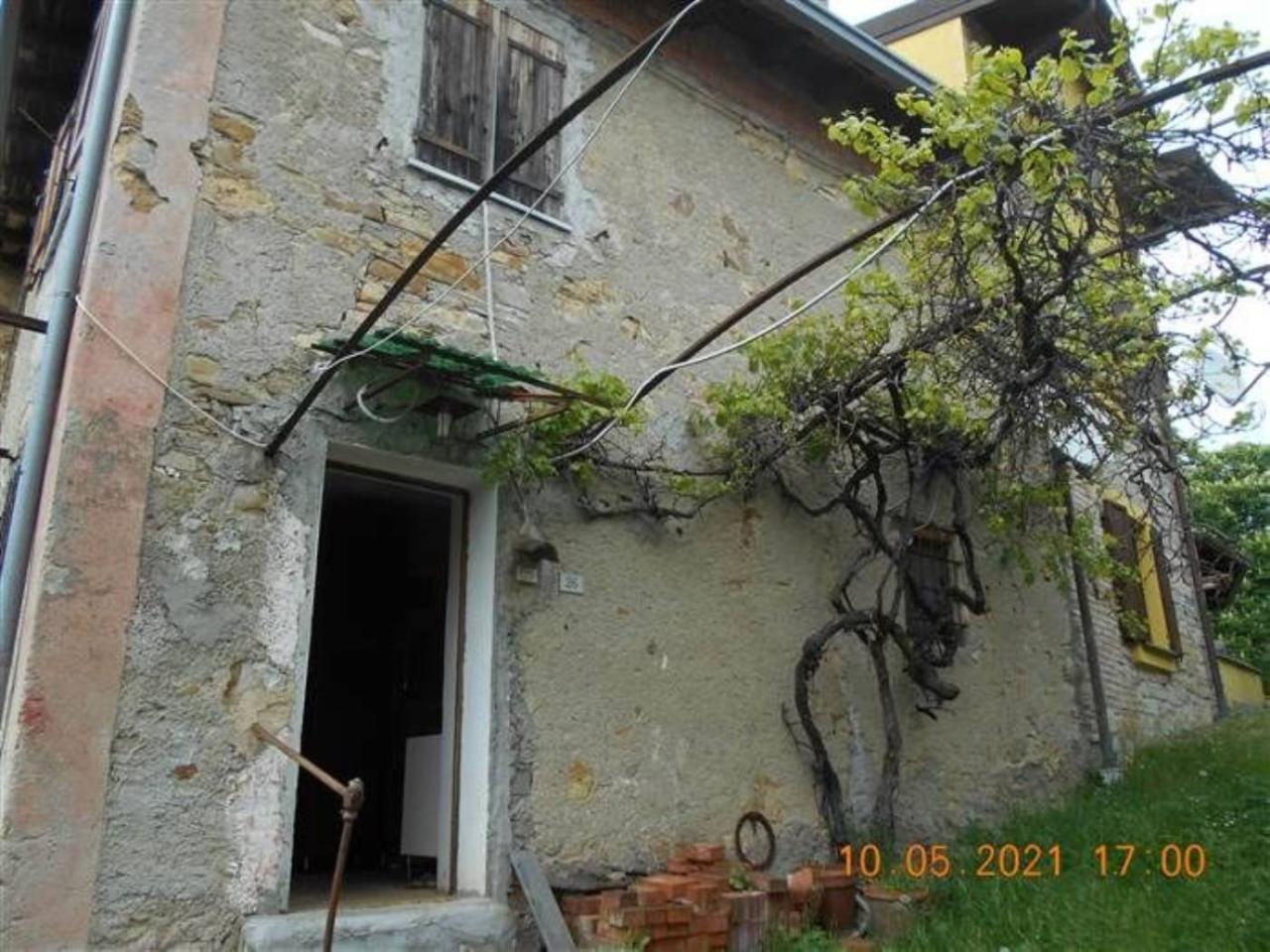 6-Zimmer Villa in Cantalupo Ligure, Italy, Nr. 232299