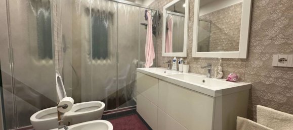 3غرفة شقة في Giugliano in Campania, Italy رقم 21228 18