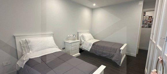 3غرفة شقة في Giugliano in Campania, Italy رقم 21228 10