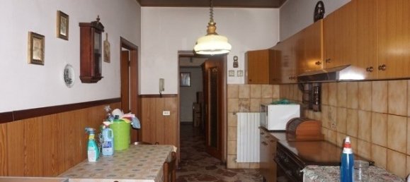 5 غرف نوم منزل في Borgo a Mozzano, Italy رقم 121184 10