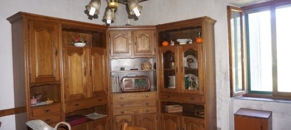 5 غرف نوم منزل في Borgo a Mozzano, Italy رقم 121184 9