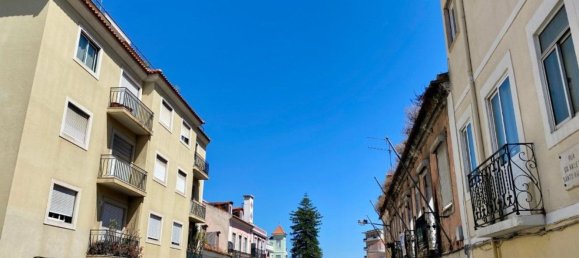 Квартира с 2 спальнями в Лиссабон, Португалия № 35778 19