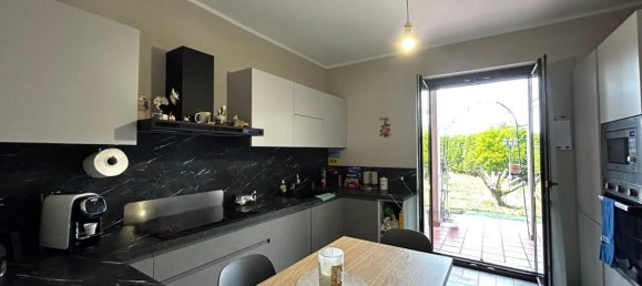 3 chambres Maison à Castiraga Vidardo, Italy No. 362246 5