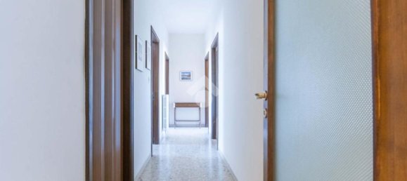 4-Zimmer Wohnung in Roseto degli Abruzzi, Italy, Nr. 295986 24