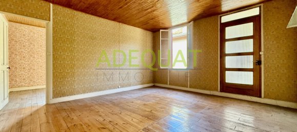 1 غرف نوم تاون هاوس في La Tour-du-Pin, France رقم 271876 2