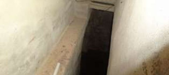 10-salle Appartement à Gazzola, Italy No. 98464 13