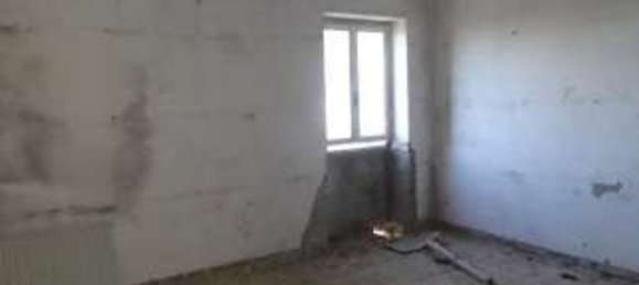 10-salle Appartement à Gazzola, Italy No. 98464 8